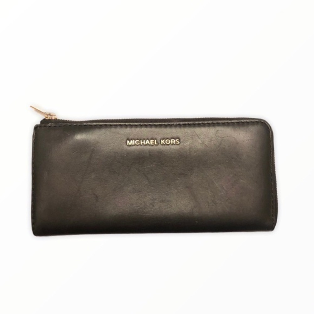 Michael kors black leather zipper wallet